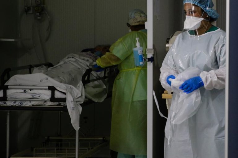 COVID:19: PROFISSIONAIS DE SAÚDE QUE NÃO VÃO GOZAR FÉRIAS VÃO SER COMPENSADOS