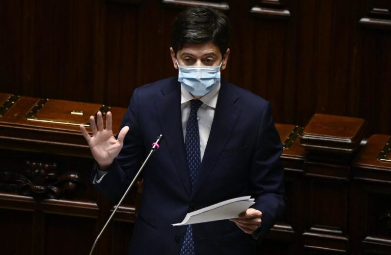 COVID-19 : ITÁLIA INICIA EM JANEIRO CAMPANHA DE VACINAÇÃO “SEM PRECEDENTES” – MINISTRO