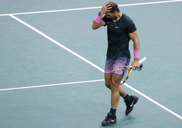 RAFAEL NADAL ELIMINADO NA MEIA-FINAL DO MASTERS DE PARIS POR ALEXANDER ZVEREV