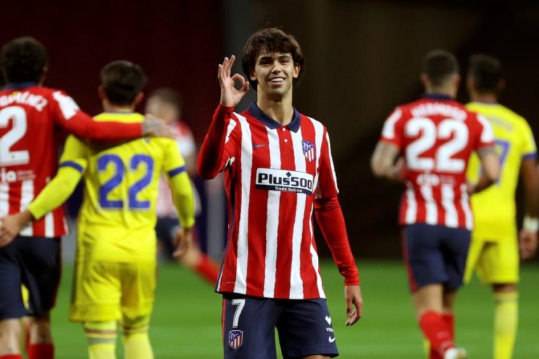 JOÃO FÉLIX ‘BISA’ E AJUDA ATLÉTICO DE MADRID A IGUALAR REAL SOCIEDAD NA LIDERANÇA