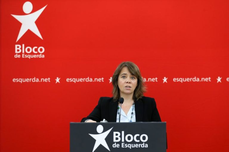 COVID-19: BE DIZ QUE GOVERNO DEVIA AGIR E TRAVAR ABERTURA DE SUPERMERCADOS ÀS 06:30
