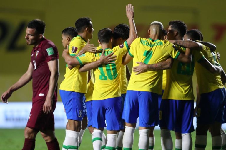 MUNDIAL2022: BRASIL VENCE COM SOFRIMENTO VENEZUELA DE PESEIRO E É LÍDER ISOLADO