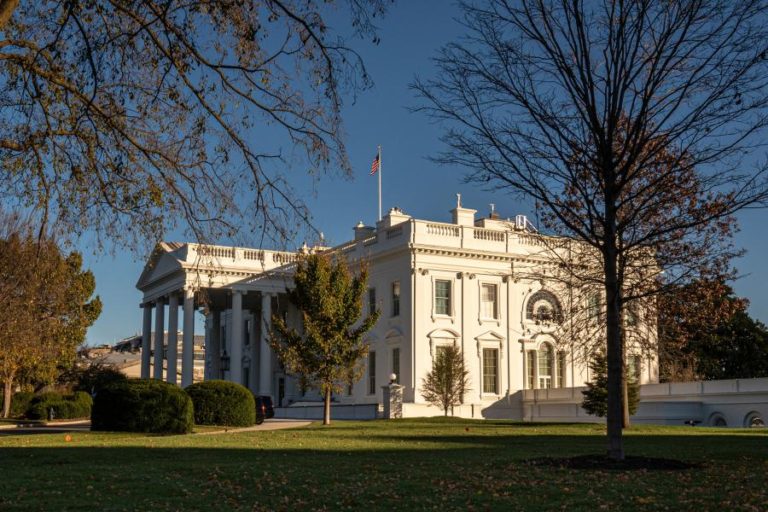 DIPLOMACIA NORTE-AMERICANA DEFENDE QUE PRESSÃO SOBRE O IRÃO DEVE CONTINUAR