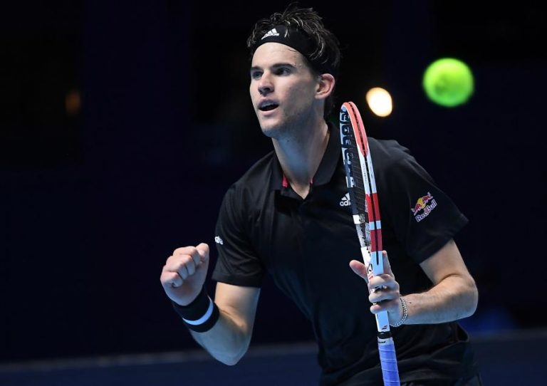 THIEM VENCE NADAL E FICA COM UM ‘PÉ’ NAS MEIAS-FINAIS DAS ATP FINALS