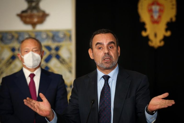 COVID-19: PSD ACEITA ESTADO DE EMERGÊNCIA MAS DISCORDA DA REALIZAÇÃO DE CONGRESSO DO PCP