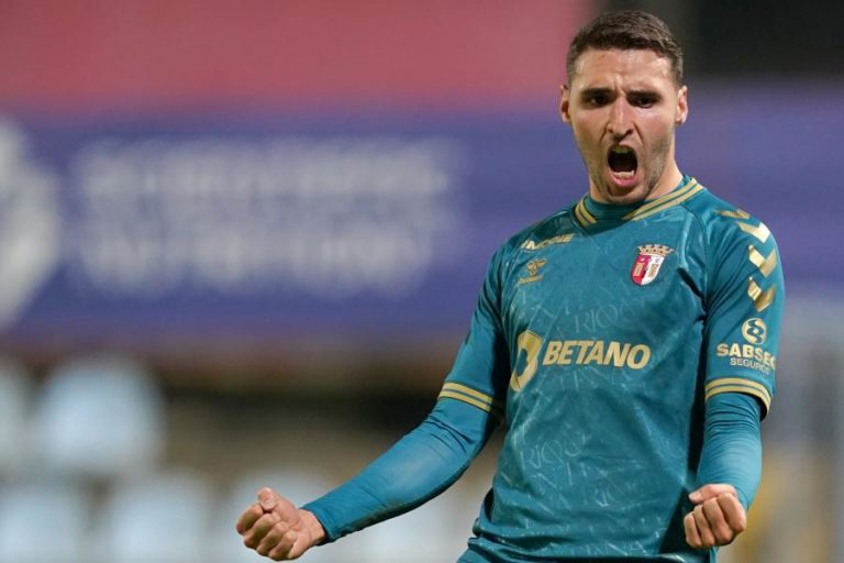 SPORTING DE BRAGA AVANÇA PARA QUARTA ELIMINATÓRIA DA TAÇA COM GOLO NOS DESCONTOS