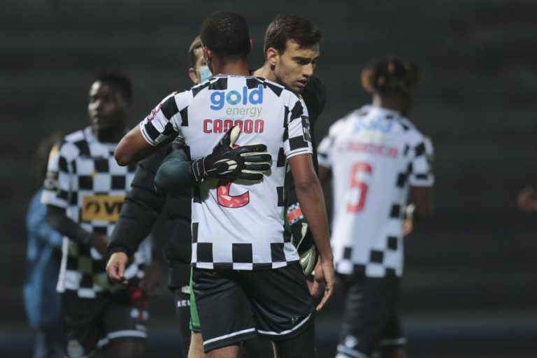 BOAVISTA IMPÕE-SE AO VIZELA NO PROLONGAMENTO E SEGUE NA TAÇA DE PORTUGAL