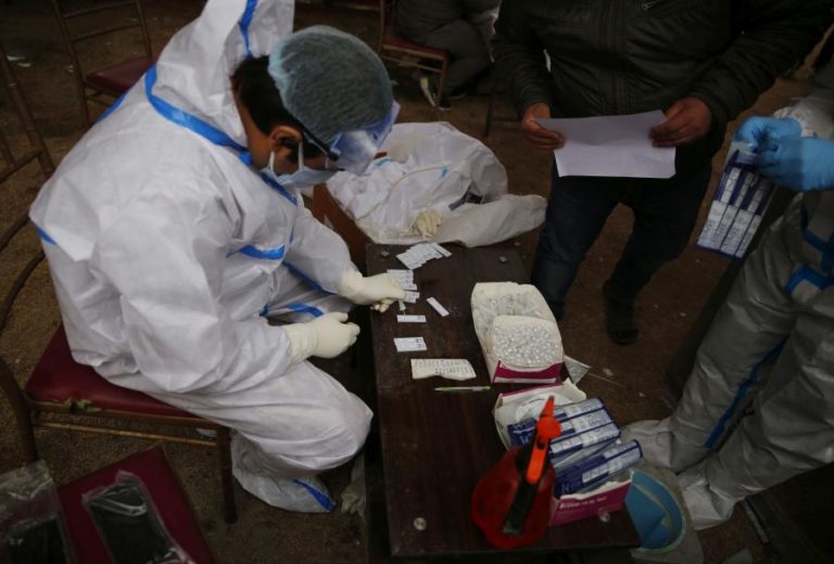 COVID-19: ÍNDIA COM 524 MORTOS E 43.221 CASOS NAS ÚLTIMAS 24 HORAS