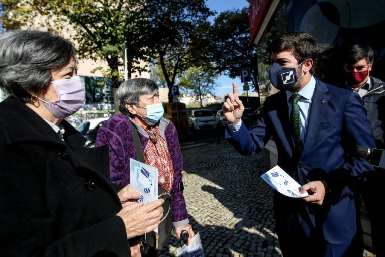 LÍDER DO CDS APELA À APROVAÇÃO DO ‘VALE FARMÁCIA’ PARA COLMATAR “DEFICIÊNCIA” NOS APOIOS