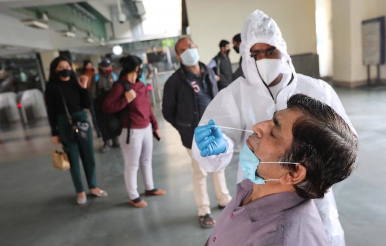 COVID-19: ÍNDIA COM 481 MORTOS E 44.376 CASOS NAS ÚLTIMAS 24 HORAS