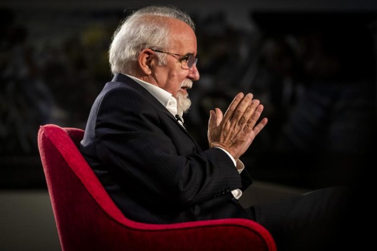 UE/PRESIDÊNCIA: “A POSSIBILIDADE DE NÃO EXISTIR SALÁRIO MÍNIMO NA UE HOJE EXISTE”, DIZ VIEIRA DA SILVA