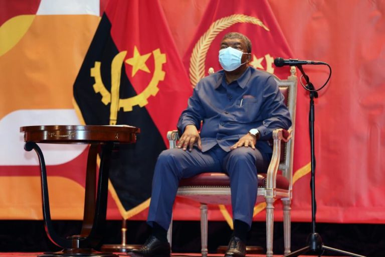 “NÃO SEI SE 2021 SERÁ O ANO DAS ELEIÇÕES AUTÁRQUICAS” — PRESIDENTE ANGOLANO