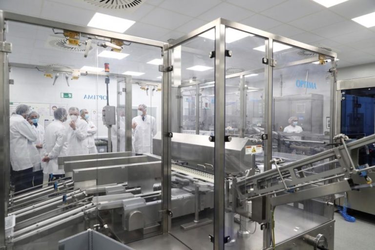 COVID-19: MODERNA PEDE USO DE EMERGÊNCIA DE VACINA A REGULADORES NOS EUA E EUROPA