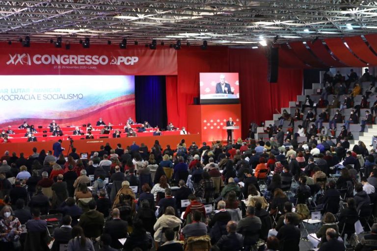 PCP/CONGRESSO: COMUNISTAS ELEGEM NOVOS ÓRGÃOS DE DIREÇÃO NO SEGUNDO DIA DE TRABALHOS