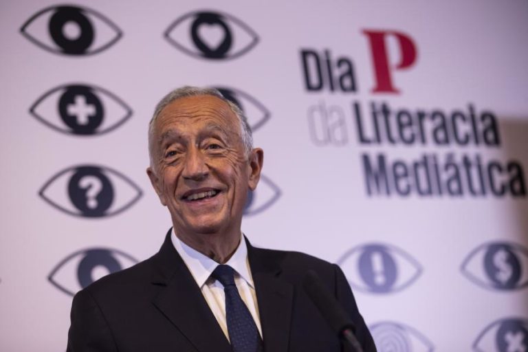 COVID-19: PR PROMULGA DIPLOMA SOBRE MEDIDAS DE APOIO À RETOMA ECONÓMICA