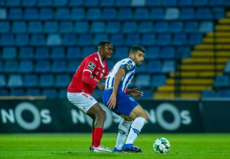 FC PORTO VENCE NOS AÇORES E SOBE PROVISORIAMENTE AO SEGUNDO LUGAR DA I LIGA