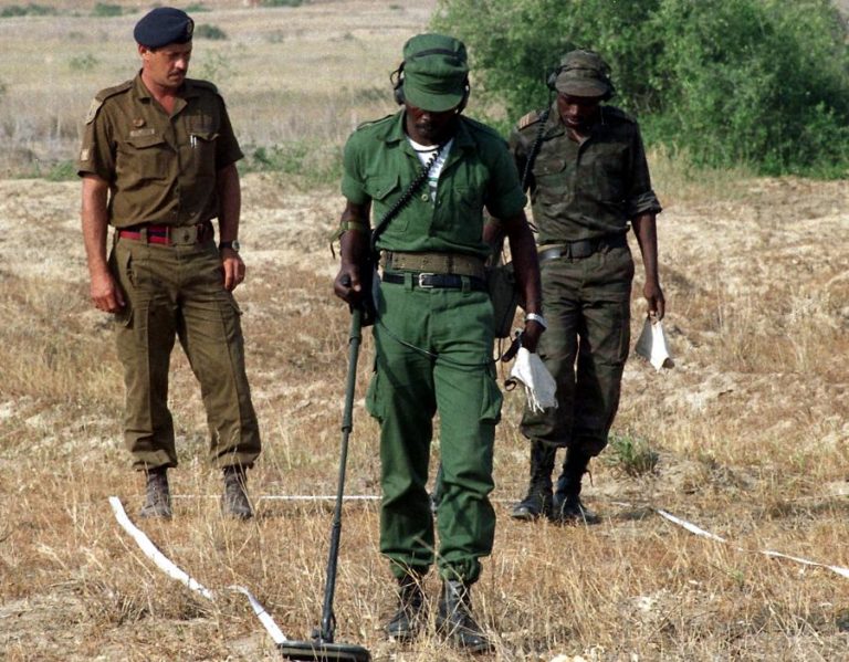 ENI RENOVA APOIO PARA DESMINAR MAIS 40.000 METROS QUADRADOS NA PROVÍNCIA DE BENGUELA