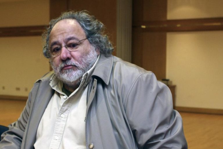 “NOVEMBRO” É O ÚLTIMO ÁLBUM DO MÚSICO PEDRO BARROSO E CHEGA ESTA SEMANA AO MERCADO