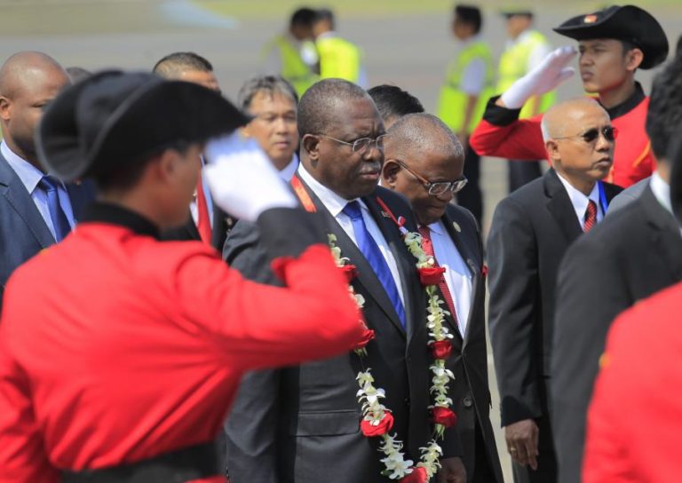 IMUNIDADES DE EX-VICE-PR MANUEL VICENTE VÃO SER REAVALIADAS POR PGR ANGOLANA