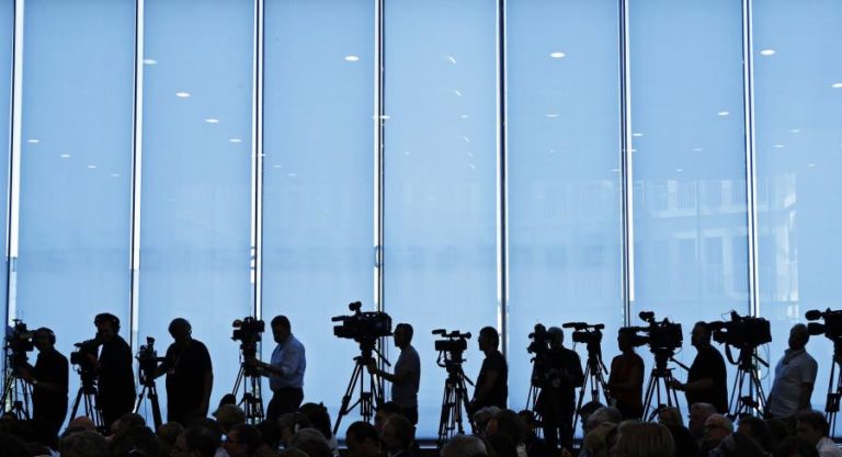 COMISSÃO EUROPEIA QUER JUNTAR DISCURSO DE ÓDIO ‘ONLINE’ À LISTA DE CRIMES DA UE