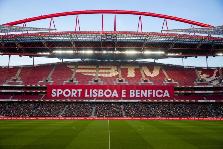 BENFICA LAMENTA MORTE DE RUI VIANA E LEMBRA LIGAÇÃO A GERAÇÃO DE JOGADORES