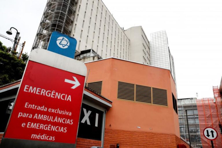 COVID-19: BRASIL REGISTA NOVO AVANÇO DA PANDEMIA COM VÁRIOS HOSPITAIS SATURADOS