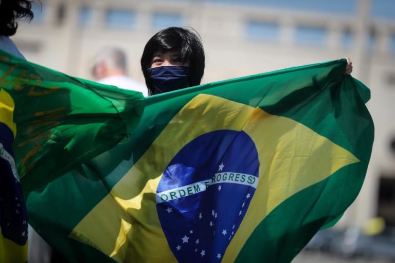 ECONOMIA DO BRASIL CRESCE 7,7% NO TERCEIRO TRIMESTRE DO ANO