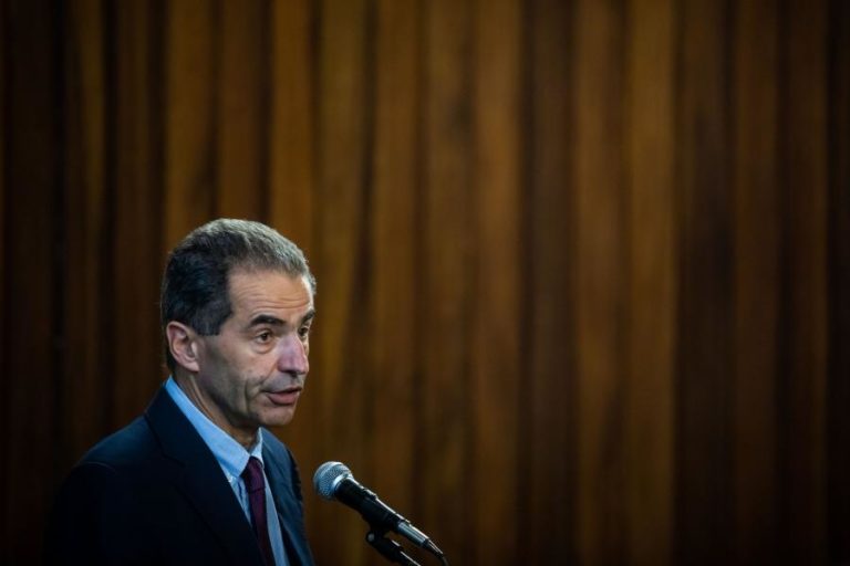 PORTUGAL TEM DE CRIAR 25 MIL POSTOS DE TRABALHO QUALIFICADO POR ANO ATÉ 2030 – MINISTRO