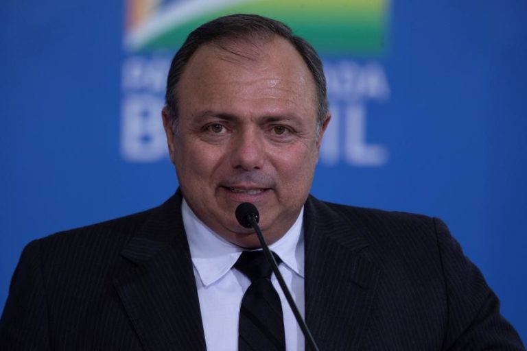 MINISTRO DO BRASIL PREVÊ 60 DIAS PARA QUE QUALQUER VACINA SEJA APROVADA NO PAÍS