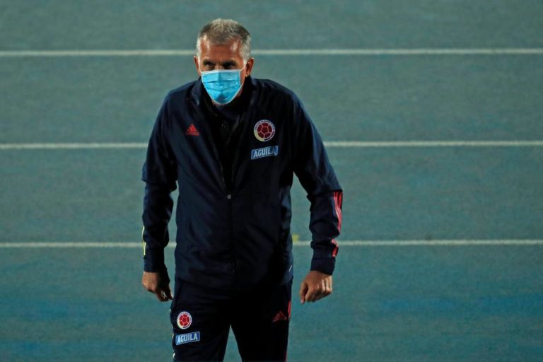 CARLOS QUEIROZ DIZ QUE FALTOU “CORAGEM” À COLÔMBIA PARA “ENFRENTAR AS TEMPESTADES”