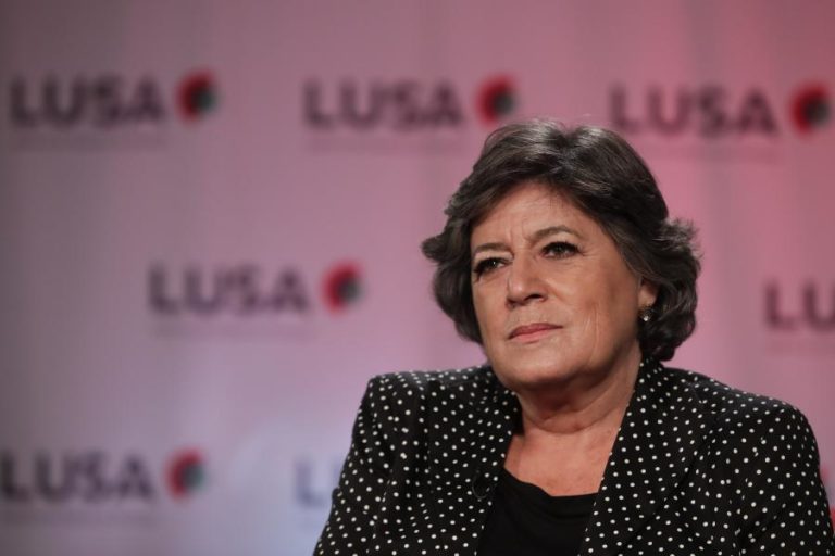 ANA GOMES ACUSA PR DE BOICOTAR POLÍTICA DE REGIONALIZAÇÃO EM PORTUGAL