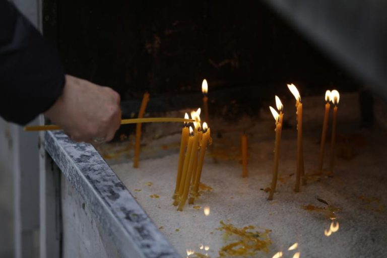 COVID-19: MAIS DE 1.468 MIL MORTOS NO MUNDO DESDE O INÍCIO DA PANDEMIA