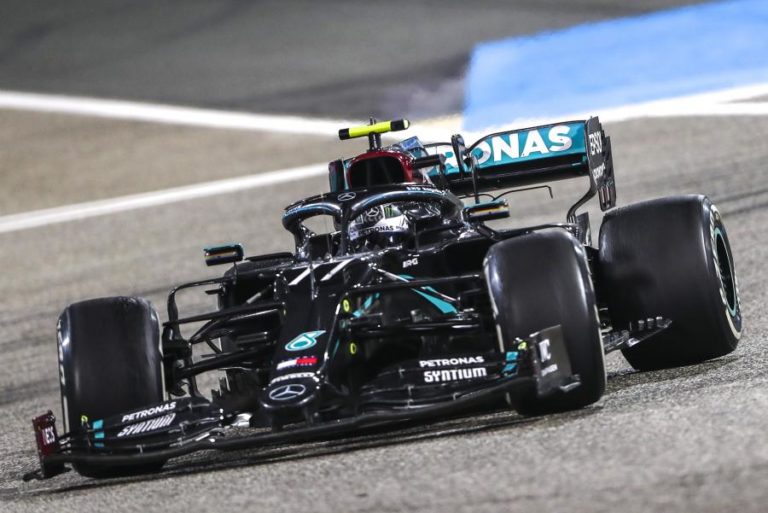 COVID-19: LEWIS HAMILTON GARANTE ESTAR “BEM E APENAS COM SINTOMAS LEVES”