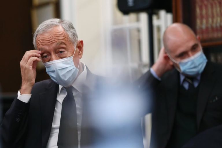 COVID-19: MARCELO ESPERA QUE “POSSÍVEL EXCEÇÃO” NO NATAL NÃO PROVOQUE “DESCONTROLO MAIS TARDE”