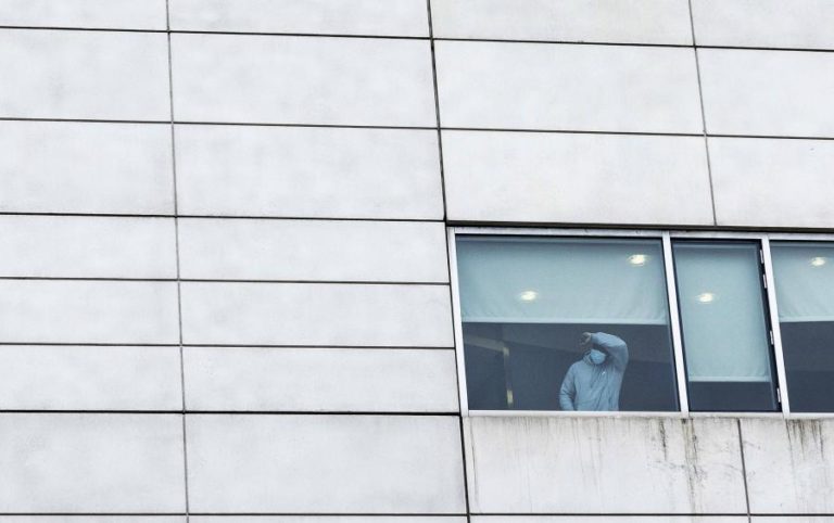 COVID-19: ESTADOS UNIDOS COM 1.390 MORTOS E MAIS DE 183 MIL CASOS EM 24 HORAS