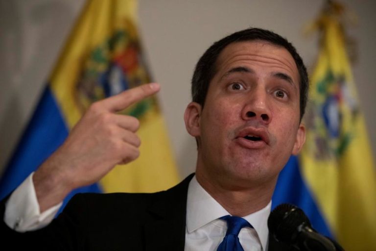 VENEZUELA: GUAIDÓ REJEITA OFERTA DE DIÁLOGO DE MADURO E PEDE RECONHECIMENTO À UE