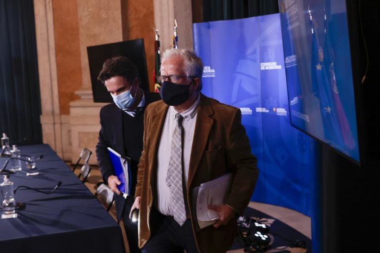 MINISTRO DA ADMINISTRAÇÃO INTERNA DIZ QUE SÓ SAI POR DECISÃO DO PRIMEIRO-MINISTRO