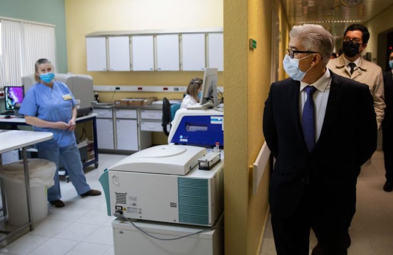 COVID-19: GOVERNO REITERA QUE PUXARÁ O TRAVÃO DE MÃO SE HOUVER NECESSIDADE