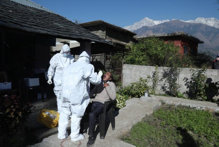 COVID-19: ÍNDIA COM 279 MORTES E MAIS DE 18 MIL CASOS NAS ÚLTIMAS 24 HORAS