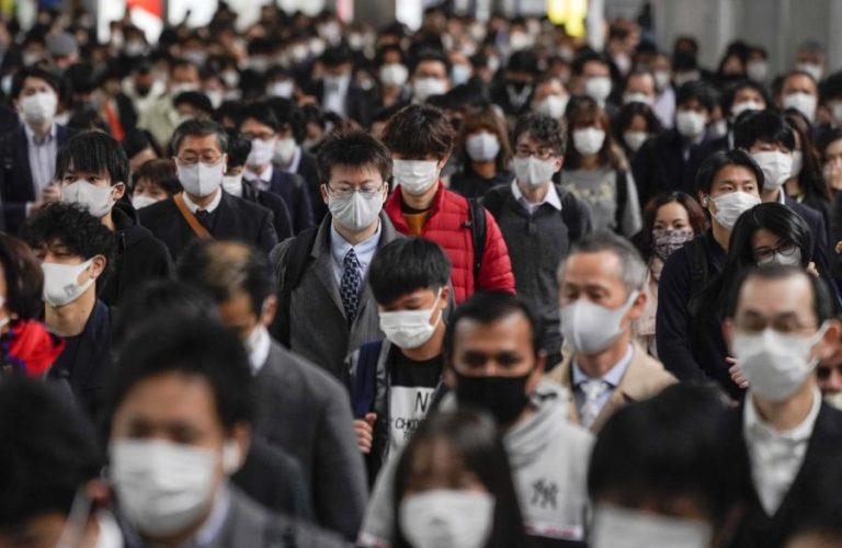 COVID-19: JAPÃO DETETA PRIMEIROS CASOS DA NOVA ESTIRPE PROVENIENTES DO REINO UNIDO