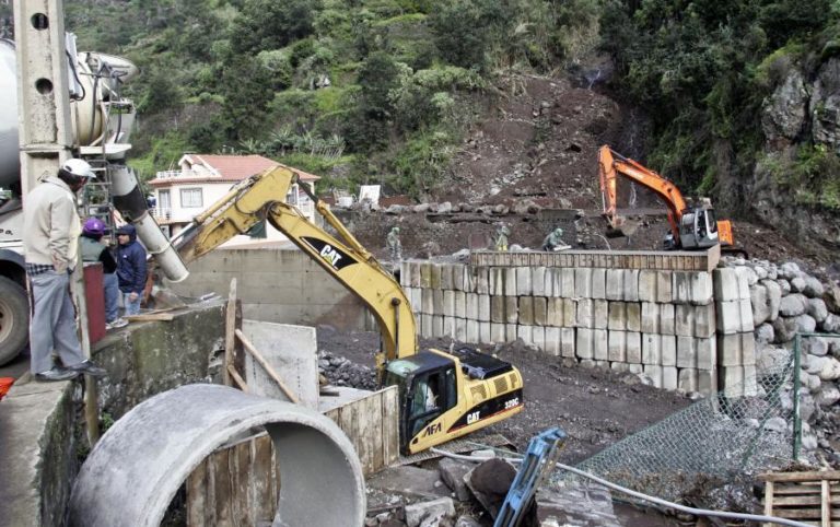 DANOS PROVOCADOS PELO TEMPORAL NO NORTE DA MADEIRA EM 25 DEZEMBRO AVALIADOS EM 40,6 ME