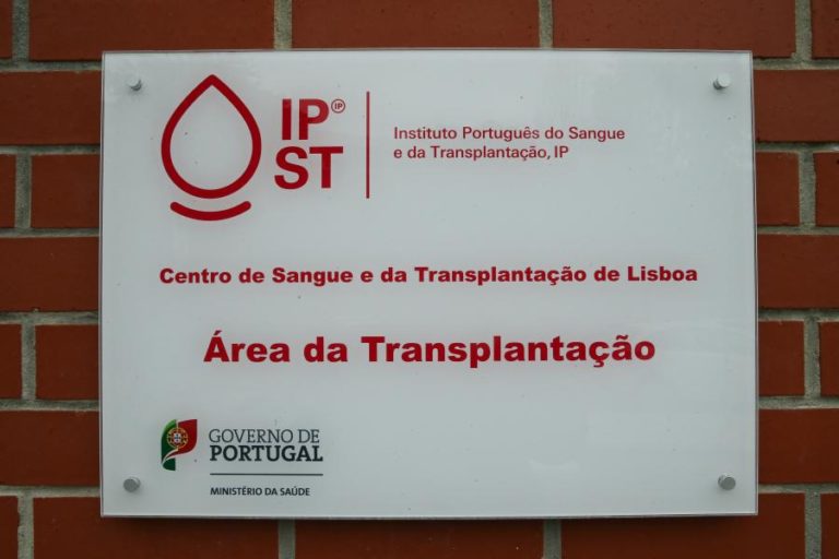 INSTITUTO PORTUGUÊS DO SANGUE DISPONIBILIZA PRODUTO COM ANTICORPOS A VÁRIOS HOSPITAIS