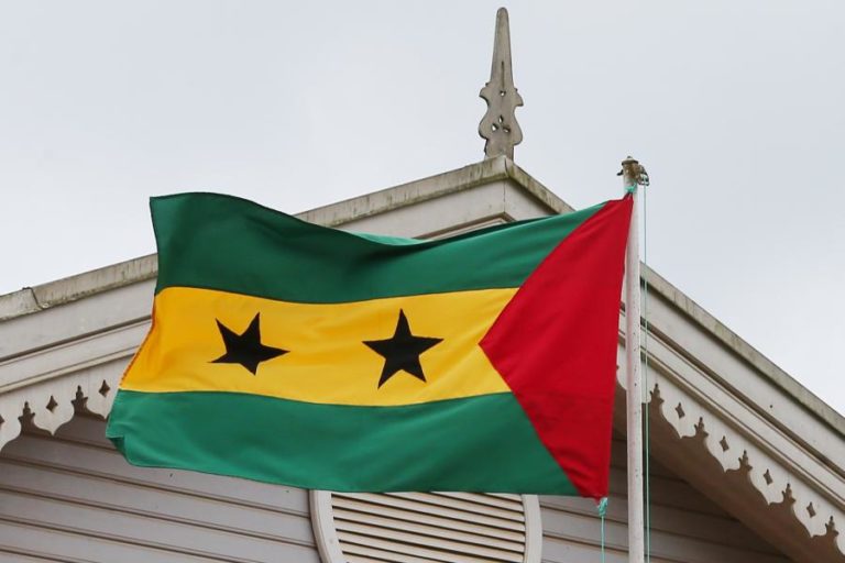COVID-19: PRESIDENTE SÃO-TOMENSE DECRETA ESTADO DE EMERGÊNCIA NA ILHA DO PRÍNCIPE