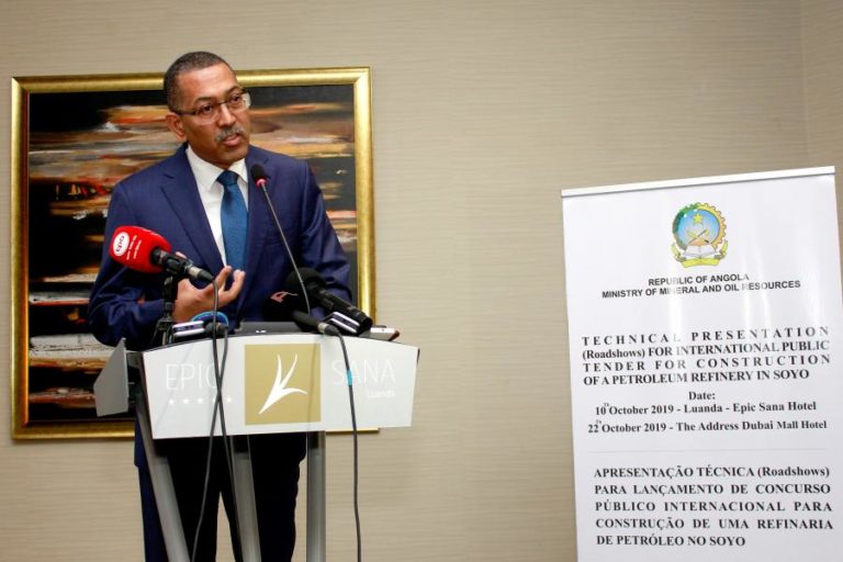 GOVERNO ANGOLANO DEFENDE EXPLORAÇÃO DE PETRÓLEO EM ÁREAS PROTEGIDAS COM CUIDADOS AMBIENTAIS