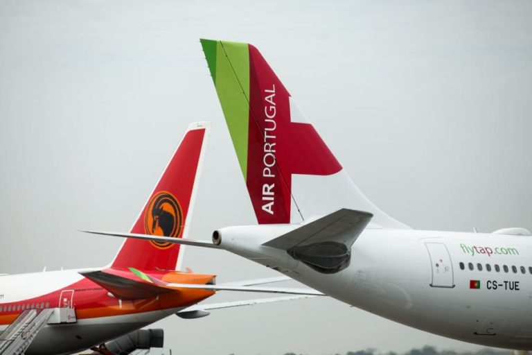 COVID-19: TAP E TAAG REFORÇAM VOOS COM ANGOLA ANTES DE SUSPENSÃO DE VOOS DIRETOS