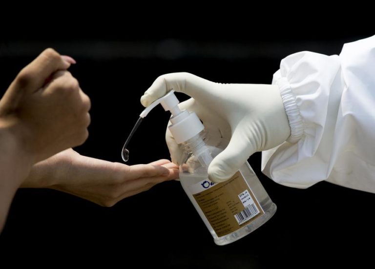 COVID-19: GOVERNO DEFINE GEL DESINFETANTE QUE PODE SER DEDUZIDO NO IRS COMO DESPESA DE SAÚDE