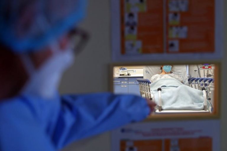 COVID-19: PORTUGAL COM 221 MORTES EM 24 HORAS, NOVO MÁXIMO