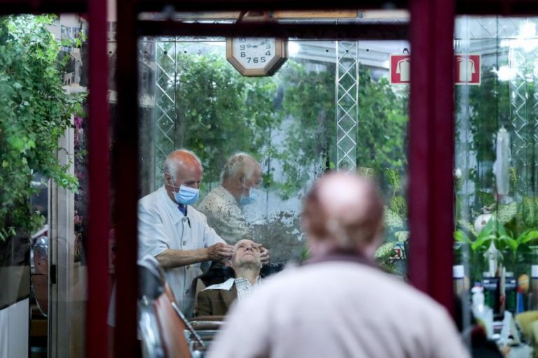 COVID-19: SETOR DA BELEZA PROFISSIONAL QUER CONFINAMENTO GERAL PARA REABRIR O QUANTO ANTES