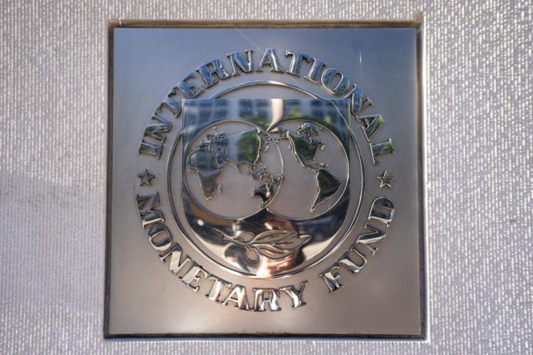 COVID-19: FMI SOBE PARA 5,5% A PREVISÃO DO CRESCIMENTO MUNDIAL EM 2021
