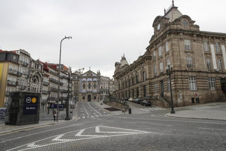 IP PREPARA CONCURSO PARA OBRAS DE CONSERVAÇÃO DA ESTAÇÃO DE SÃO BENTO NO PORTO